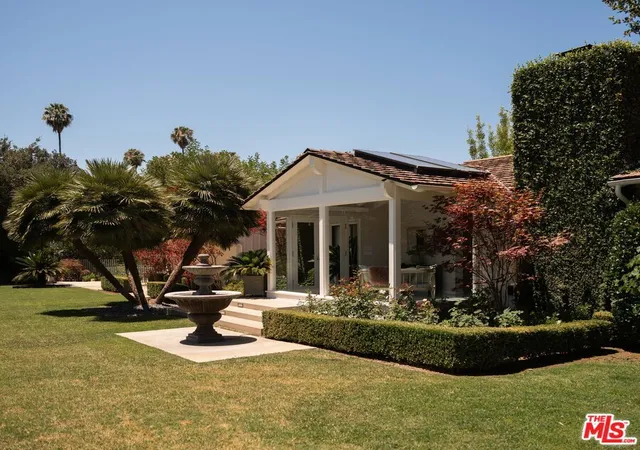 Photo 4 of Single family home for sale at 880 Canterbury Rd, San Marino, CA 91108 | MLS# 26996487 | Listing updated on 2026-10-11