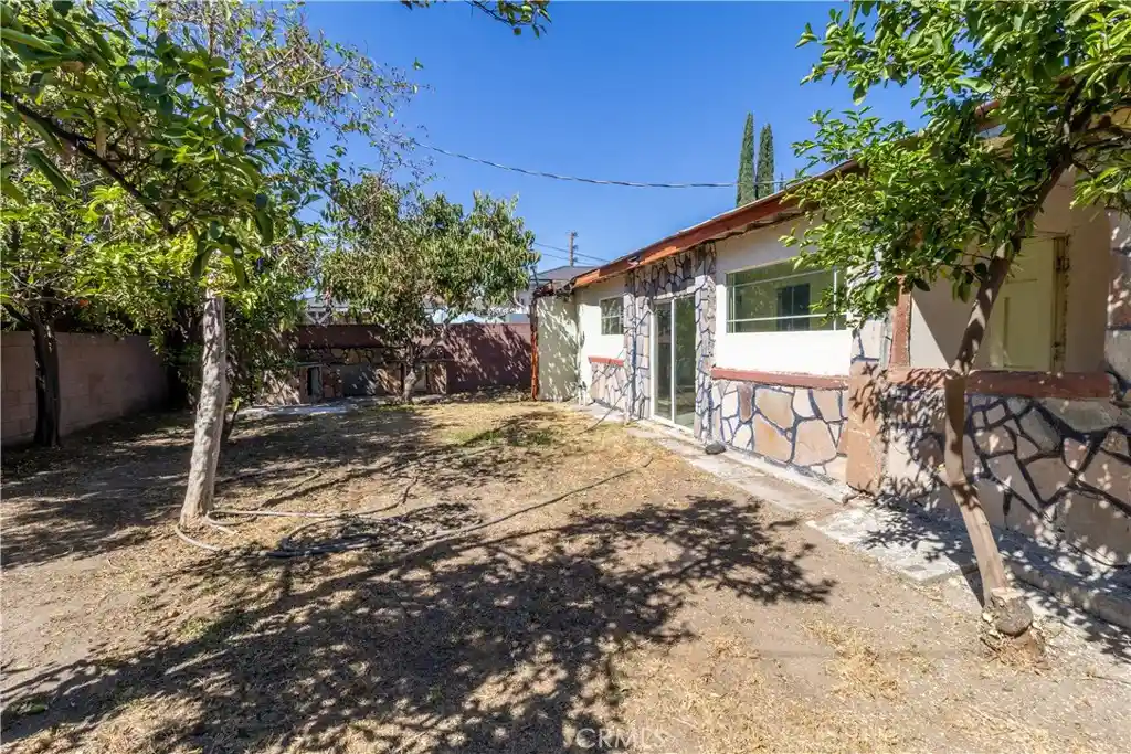 Single family home for sale at 11465 Amboy Ave, San Fernando, CA 91340 | MLS# SR26215773