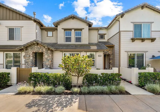 Townhouse for sale at 18041 Magee, Yorba Linda, CA 92886 | MLS# PW26215487