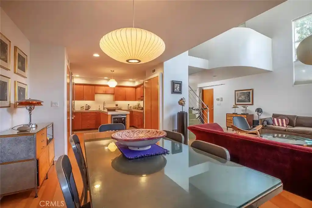Photo 1 of Townhouse for sale at 406 Brooks Ave, Venice, CA 90291 | MLS# SR26212149 | Listing updated on 2026-10-25