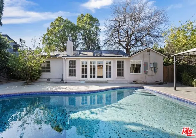 Photo 1 of Single family home for sale at 6114 Buffalo Ave, Van Nuys, CA 91401 | MLS# 26996321 | Listing updated on 2026-10-10