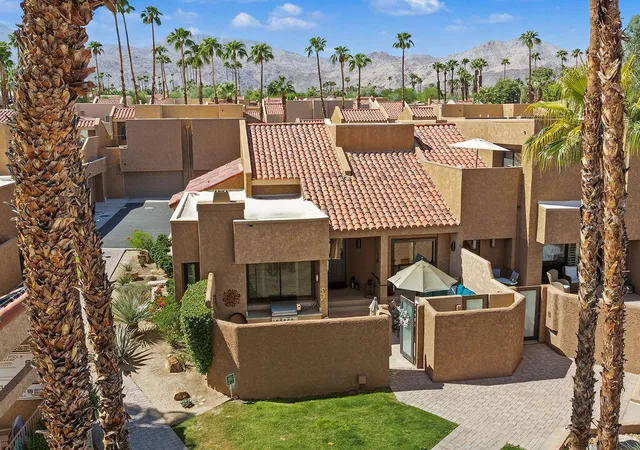 Photo 1 of Condo for sale at 73461 Foxtail Ln, Palm Desert, CA 92260 | MLS# 219153753DA | Listing updated on 2026-10-30