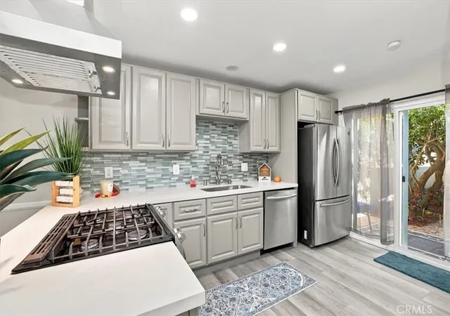 Photo 1 of Condo for sale at 13656 Red Hl, Tustin, CA 92780 | MLS# IG26215585 | Listing updated on 2026-10-10