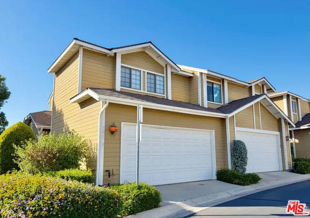 Photo 1 of Townhouse for sale at 785 Lander Cir, Claremont, CA 91711 | MLS# 26995925 | Listing updated on 2026-10-11