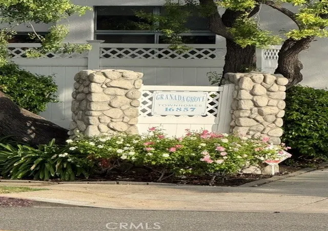 Townhouse for sale at 16857 San Fernando Mission #37, Granada Hills, CA 91344 | MLS# SR26215835