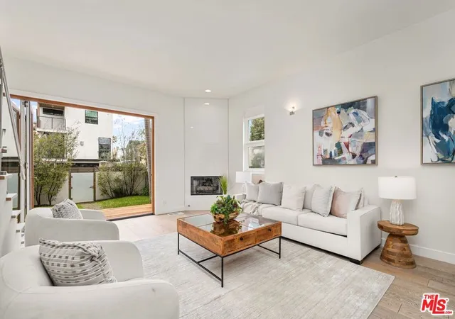 Photo 3 of Single family home for sale at 28 Westwind St, Marina Del Rey, CA 90292 | MLS# 26996171 | Listing updated on 2026-10-05