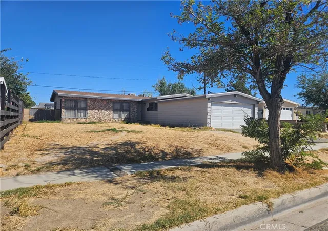 Photo 1 of Sale Pending at 45538 Fig Ave, Lancaster, CA 93534 | MLS# SR26215049 | Listing updated on 2026-10-06