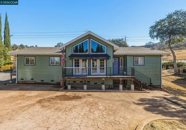 Photo 1 of Single family home for sale at 423 Poker Flt Rd, Copperopolis, CA 95228 | MLS# 41150262 | Listing updated on 2026-10-11