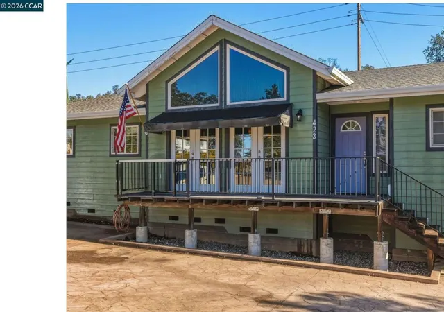 Photo 2 of Single family home for sale at 423 Poker Flt Rd, Copperopolis, CA 95228 | MLS# 41150262 | Listing updated on 2026-10-11