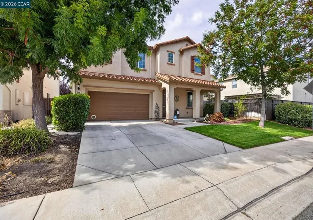 Photo 3 of Single family home for sale at 328 Silver Bell Way, Oakley, CA 94561 | MLS# 41150264 | Listing updated on 2026-10-06