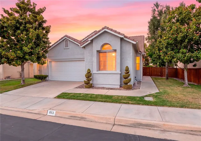 Single family home for sale at 853 Camino De Oro, San Jacinto, CA 92583 | MLS# SW26216024