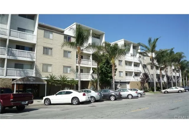 Photo 1 of Condo for sale at 3565 Linden #115, Long Beach, CA 90807 | MLS# PW26212116 | Listing updated on 2026-10-08