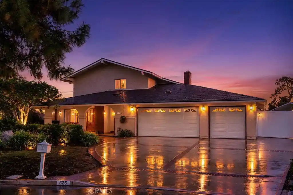 Photo 1 of Single family home for sale at 525 Via Codo, Fullerton, CA 92835 | MLS# PW26216060 | Listing updated on 2026-10-19