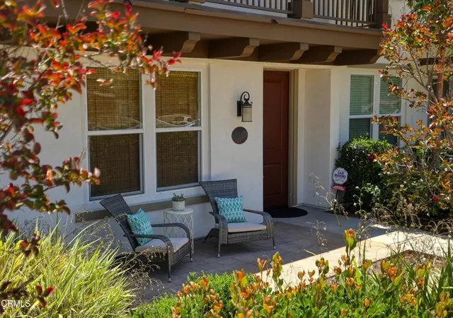 Photo 2 of Townhouse for sale at 281 N Mar Vista #14, Pasadena, CA 91106 | MLS# P1-29106 | Listing updated on 2026-10-06