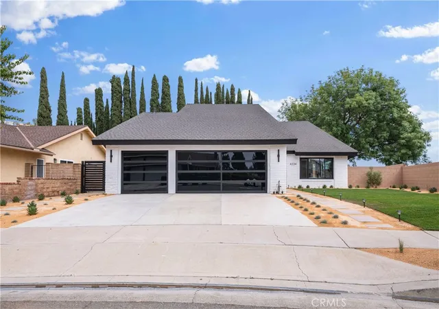 Photo 3 of Single family home for sale at 4334 E Ruth Pl, Orange, CA 92869 | MLS# OC26214698 | Listing updated on 2026-10-06