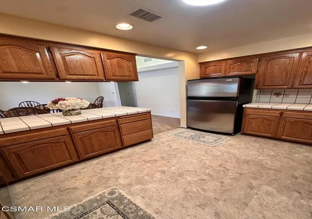 Photo 3 of Single family home for sale at 3240 Los Olivos Ln, La Crescenta, CA 91214 | MLS# 226004724 | Listing updated on 2026-10-05