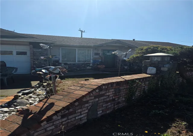 Photo 1 of Single family home for sale at 3364 High St, Eureka, CA 95503 | MLS# OC26216015 | Listing updated on 2026-10-06