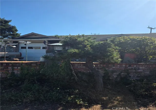 Photo 4 of Single family home for sale at 3364 High St, Eureka, CA 95503 | MLS# OC26216015 | Listing updated on 2026-10-06