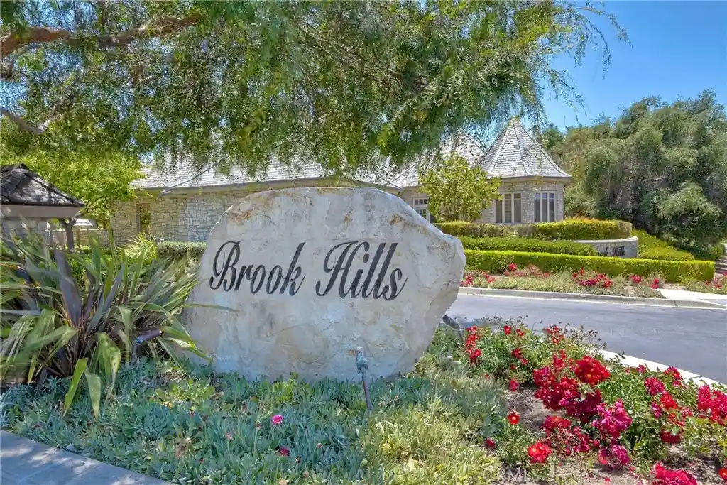 Photo 1 of Mansion for sale at 1964 Tracy Ct, Fallbrook, CA 92028 | MLS# SW26216247 | Listing updated on 2026-10-29