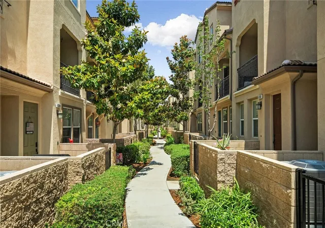 Photo 3 of Single family home for sale at 6382 Aquila Way, Eastvale, CA 91752 | MLS# IG26215775 | Listing updated on 2026-10-12