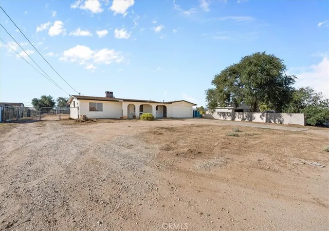 Photo 2 of Single family home for sale at 15437 Jasmine St, Victorville, CA 92395 | MLS# CV26213183 | Listing updated on 2026-10-06