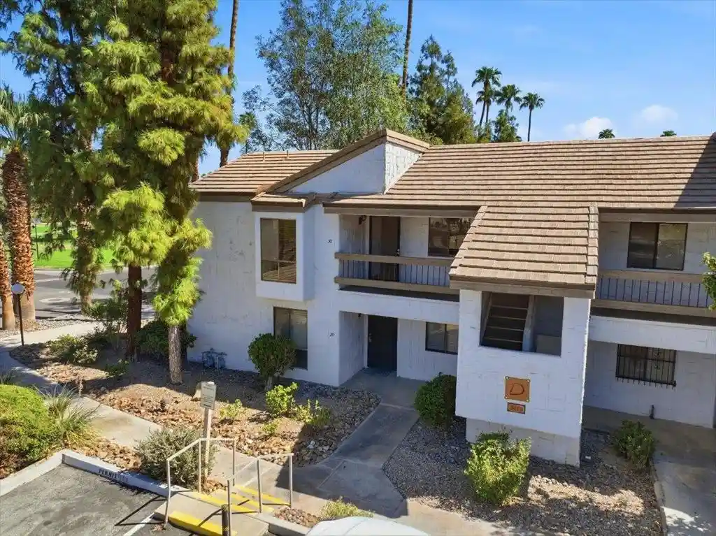Photo 1 of Condo for sale at 5115 E Waverly Dr #D30, Palm Springs, CA 92264 | MLS# 219153786DA | Listing updated on 2026-10-22