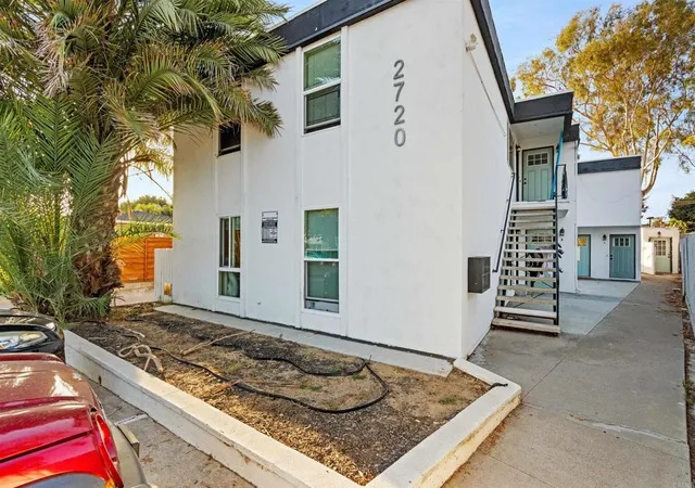 Multi family home for sale at 2720 Figueroa Blvd, San Diego, CA 92109 | MLS# PTP2607496
