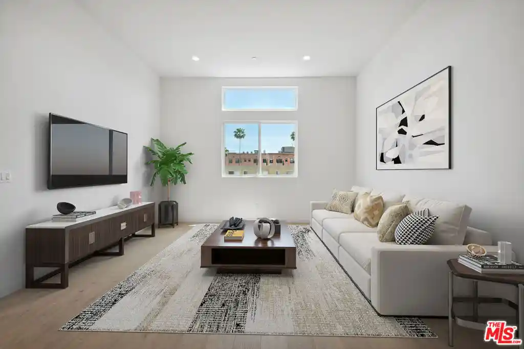 Condo for sale at 1746 Garfield Pl #302, Los Angeles, CA 90028 | MLS# 26996555