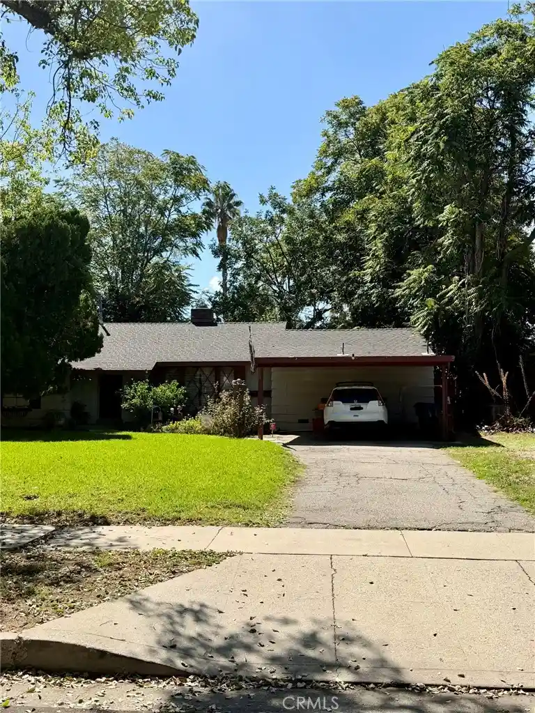 Photo 1 of Single family home for sale at 17360 W Keswick St, Northridge, CA 91325 | MLS# SR26211107 | Listing updated on 2026-10-17