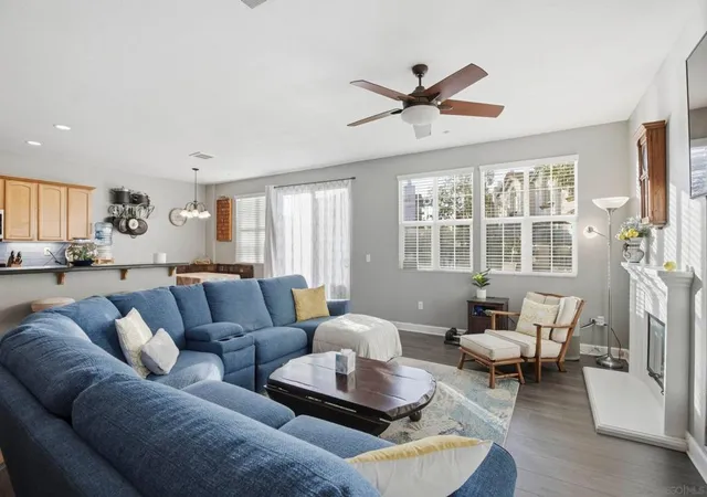 Photo 3 of Condo for sale at 293 Reef Point Way #5, Oceanside, CA 92058 | MLS# 260024199SD | Listing updated on 2026-10-05