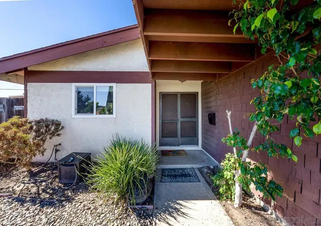 Photo 2 of Sale Pending at 9364 Leticia Dr, Santee, CA 92071 | MLS# 260024205SD | Listing updated on 2026-10-07