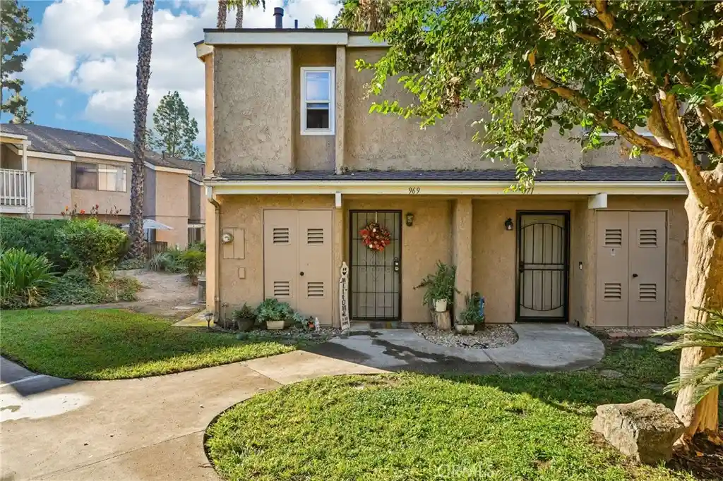 Listing Photo 26 - Condo for sale in 969 S Mountain located at 969 S Mountain, Ontario, CA 91762 - Unit 969 S Mountain