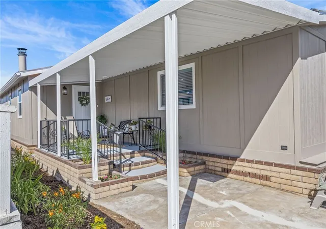 Photo 3 of Manufactured home for sale at 1352 Clear Lake Dr #71, Brea, CA 92821 | MLS# OC26216611 | Listing updated on 2026-10-05