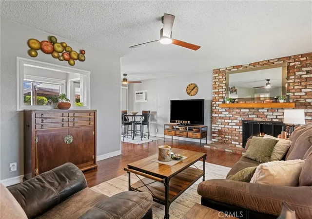 Photo 3 of Single family home for sale at 1521 Kenneth Dr, Santa Ana, CA 92705 | MLS# OC26187162 | Listing updated on 2026-10-11