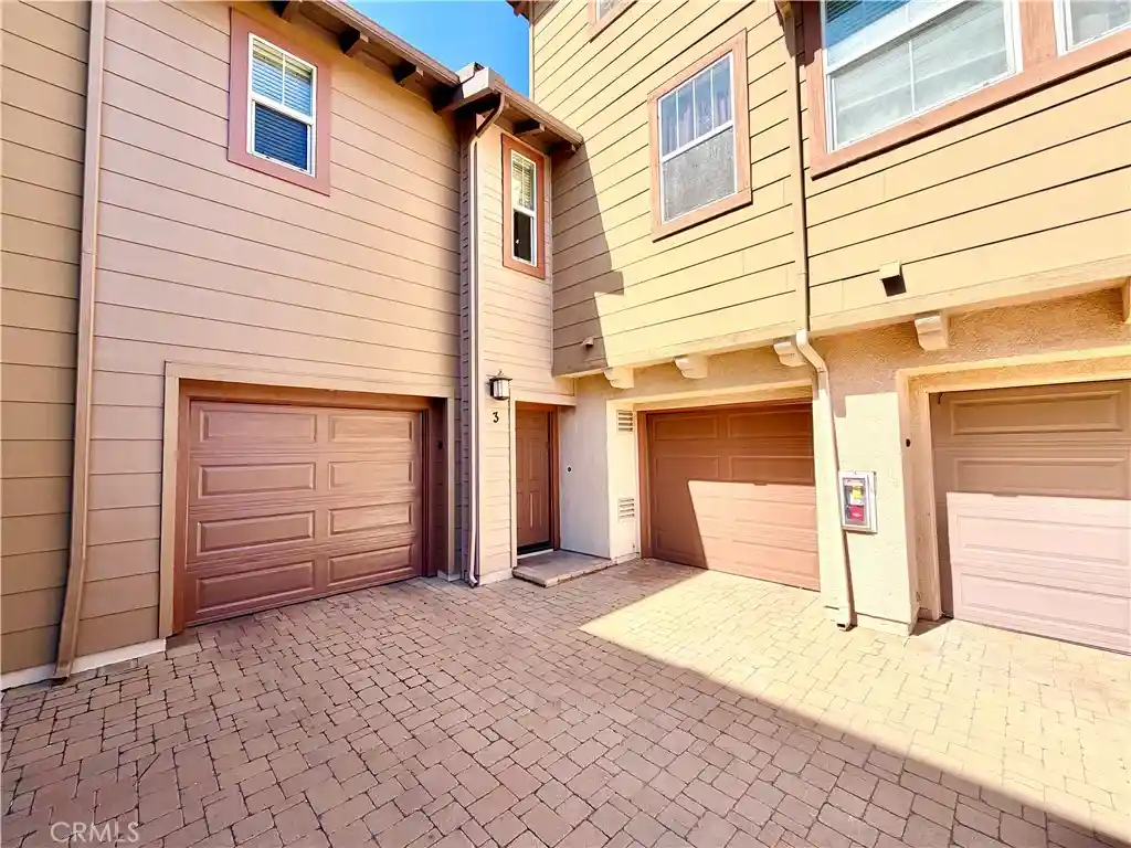 Photo 1 of Condo for sale at 24685 Ridgewalk St #3, Murrieta, CA 92562 | MLS# SW26216661 | Listing updated on 2026-10-24