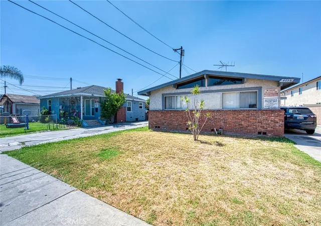 Photo 3 of Multi family home for sale at 4900 Live Oak St, Cudahy, CA 90201 | MLS# OC26210346 | Listing updated on 2026-10-05