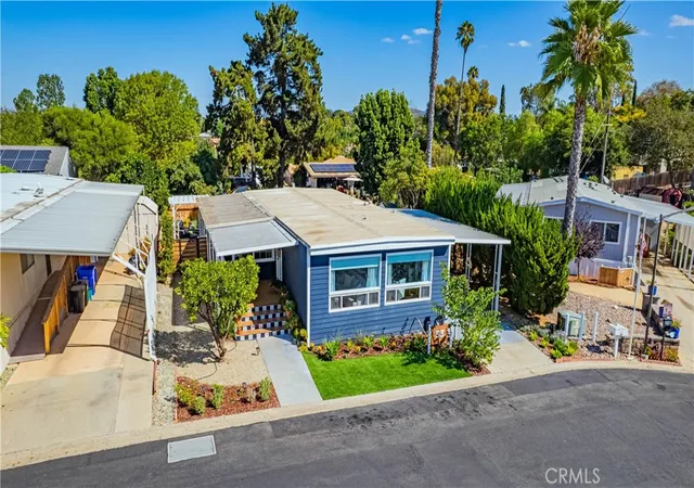 Photo 1 of Manufactured home for sale at 1120 E Mission Rd #33, Fallbrook, CA 92028 | MLS# SW26215982 | Listing updated on 2026-10-05