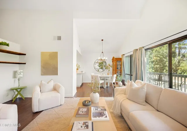 Photo 3 of Townhouse for sale at 611 Calle Seguro, Oak Park, CA 91377 | MLS# 226004736 | Listing updated on 2026-10-06