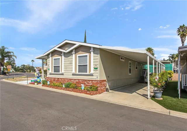 Photo 2 of Manufactured home for sale at 2755 W Arrow Hwy #94, La Verne, CA 91750 | MLS# IV26216745 | Listing updated on 2026-10-10