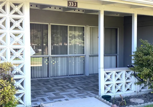 Condo for sale at 13751 St Andrews Dr M1 33j, Seal Beach, CA 90740 | MLS# PW26216740