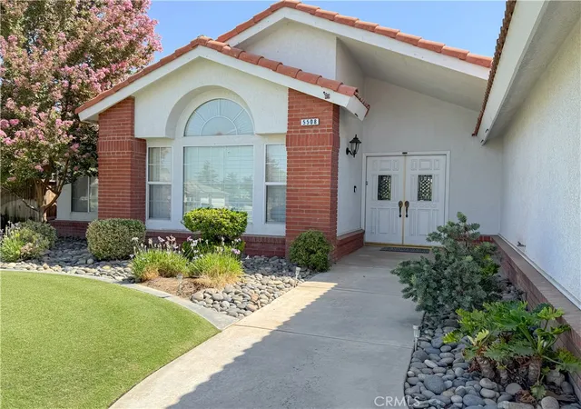 Photo 2 of Single family home for sale at 5508 Danbury Ct, Bakersfield, CA 93312 | MLS# NS26216820 | Listing updated on 2026-10-06