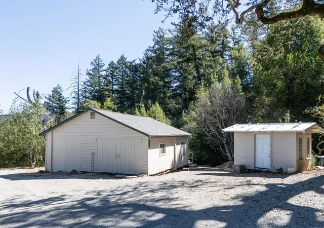 Photo 36 of Single family home for sale at 24766 Skyland Rd, Los Gatos, CA 95033 | MLS# ML82063639 | Listing updated on 2026-10-12