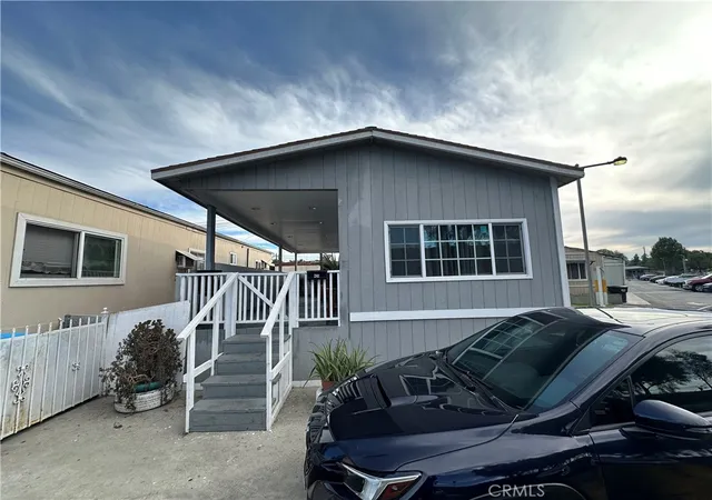 Photo 1 of Manufactured home for sale at 6656 Rosecrans Ave #N26, Paramount, CA 90723 | MLS# DW26216866 | Listing updated on 2026-10-08