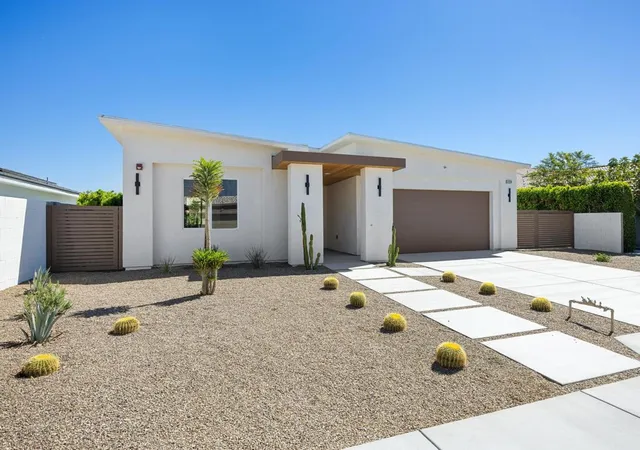 Photo 2 of Single family home for sale at 31350 Avenida Del Padre, Cathedral City, CA 92234 | MLS# 219153835DA | Listing updated on 2026-10-09