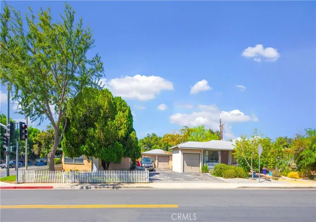 Photo 1 of Multi family home for sale at 309 N Cambridge Ave, Claremont, CA 91711 | MLS# CV26216935 | Listing updated on 2026-10-09