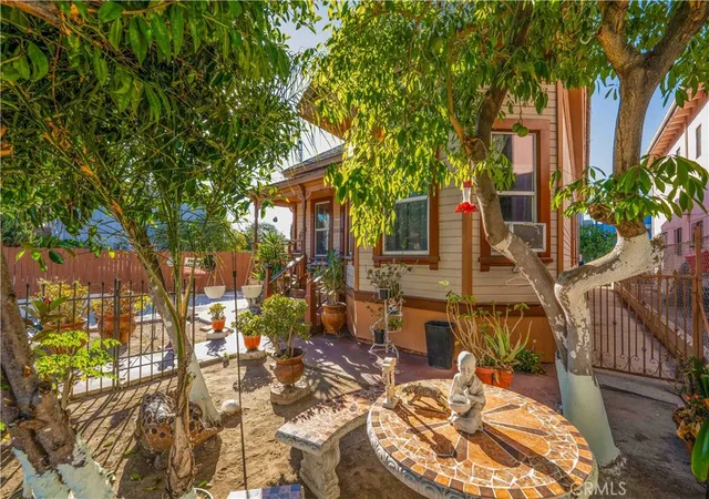 Photo 3 of Single family home for sale at 1460 West 23rd, Los Angeles, CA 90007 | MLS# DW26216972 | Listing updated on 2026-10-09