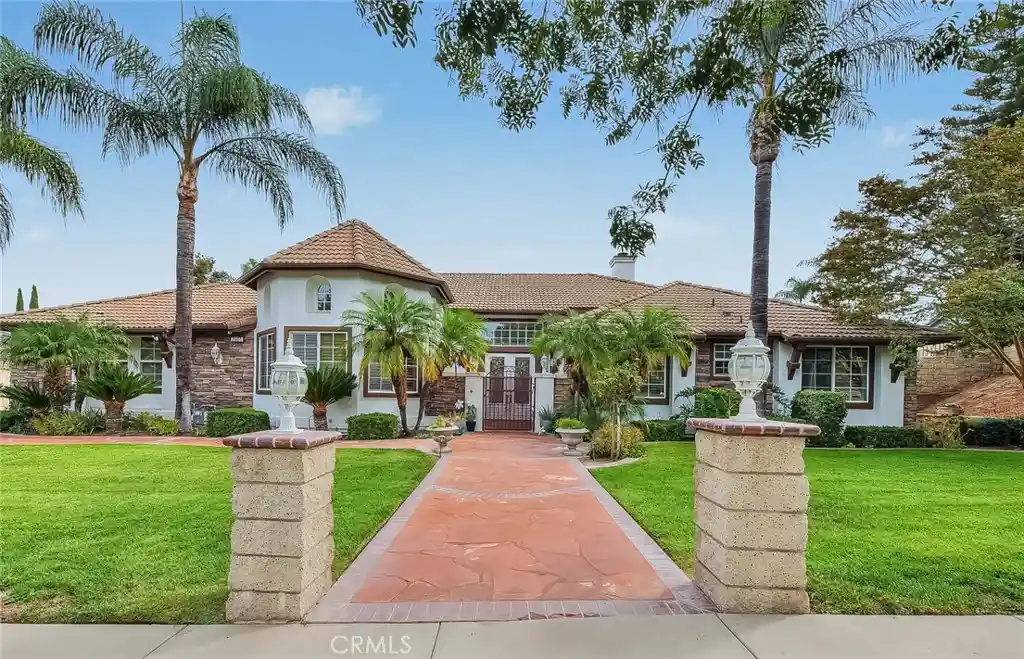 Single family home for sale at 2885 Citrocado Ranch St, Corona, CA 92881 | MLS# TR26217006