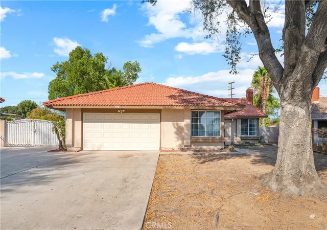 Single family home for sale at 105 S Lamarr, Rialto, CA 92376 | MLS# BB26193967