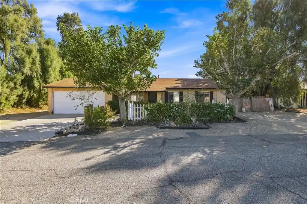 Single family home for sale at 40134 177th Street E, Palmdale, CA 93591 | MLS# SR26217092