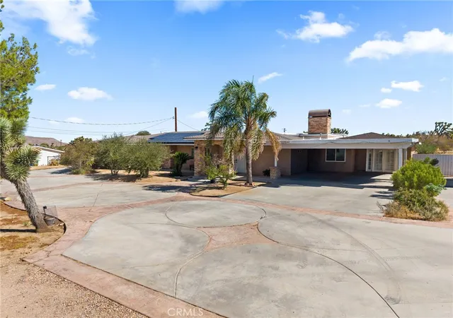 Photo 3 of Single family home for sale at 7641 Warren Vista Ave, Yucca Valley, CA 92284 | MLS# IG26217086 | Listing updated on 2026-10-09